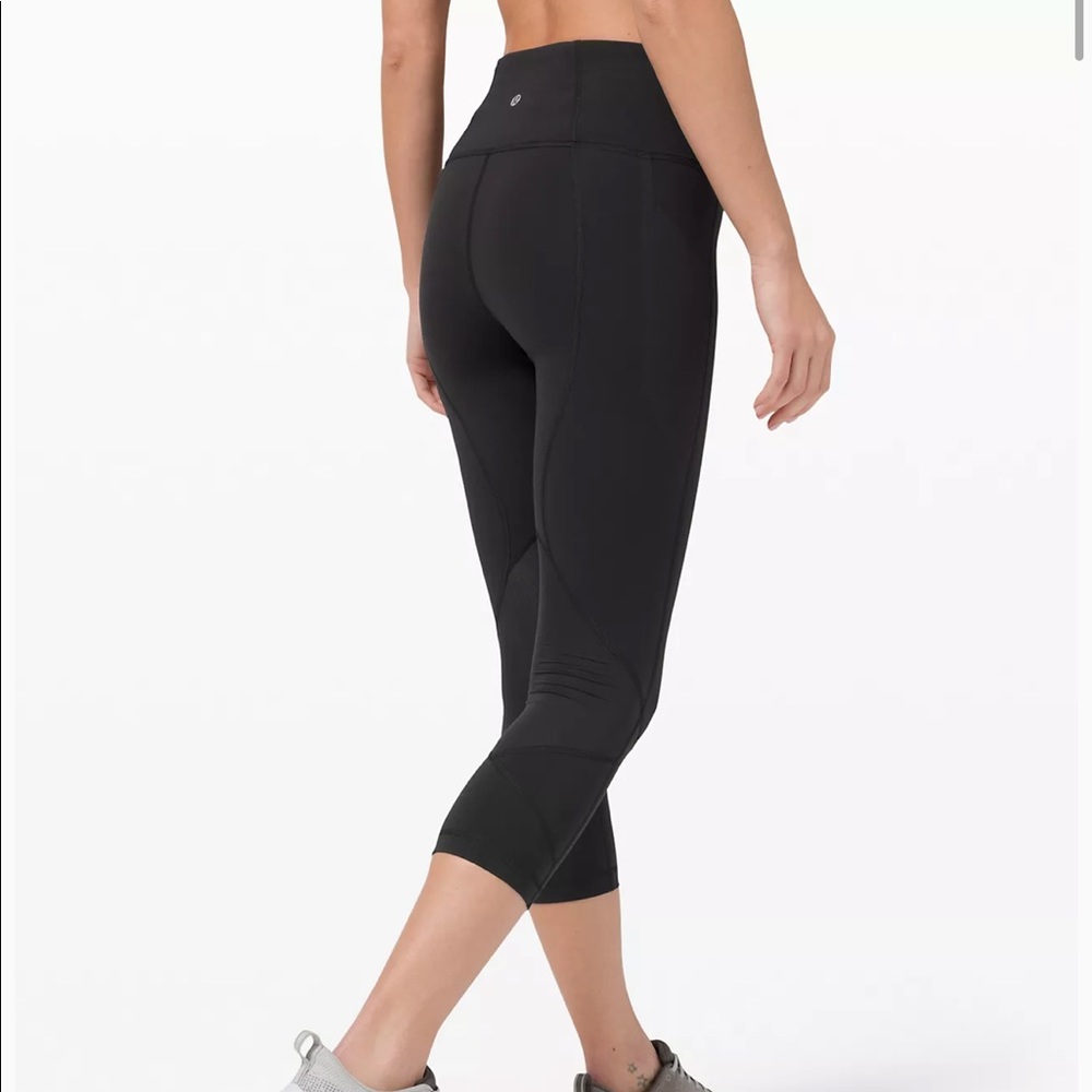 Lululemon Crops - Picture 6 of 6